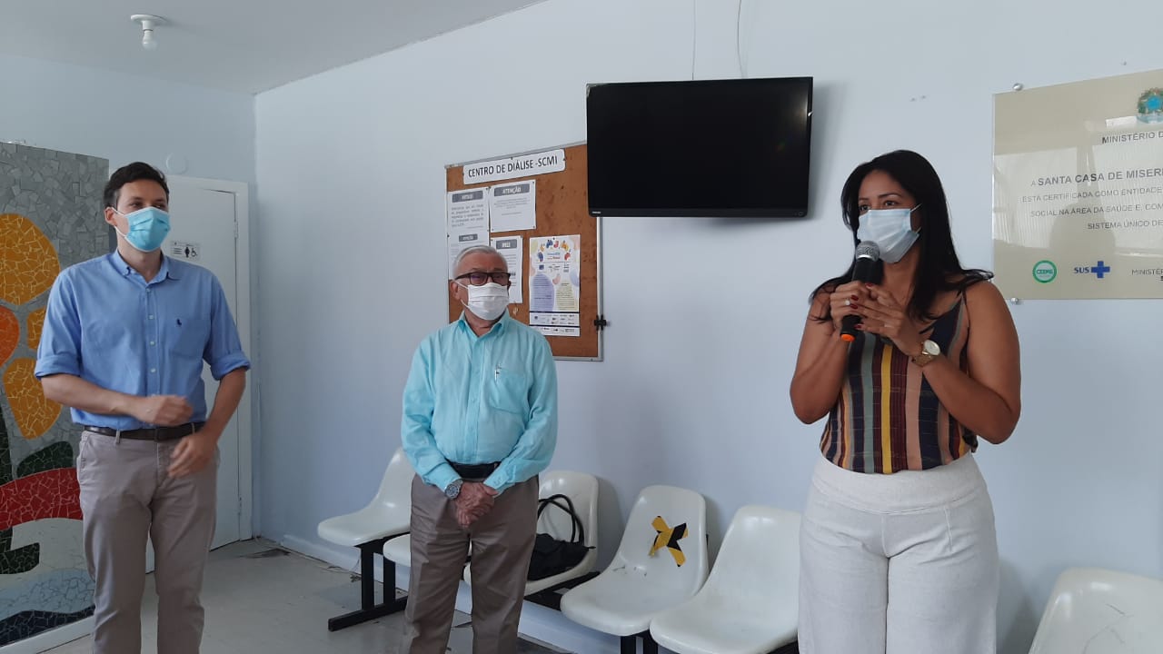 diretora do Núcleo Regional de Saúde, Domilene Borges Costa